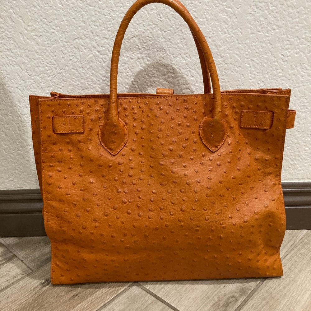 Furla - Picture 2 of 9